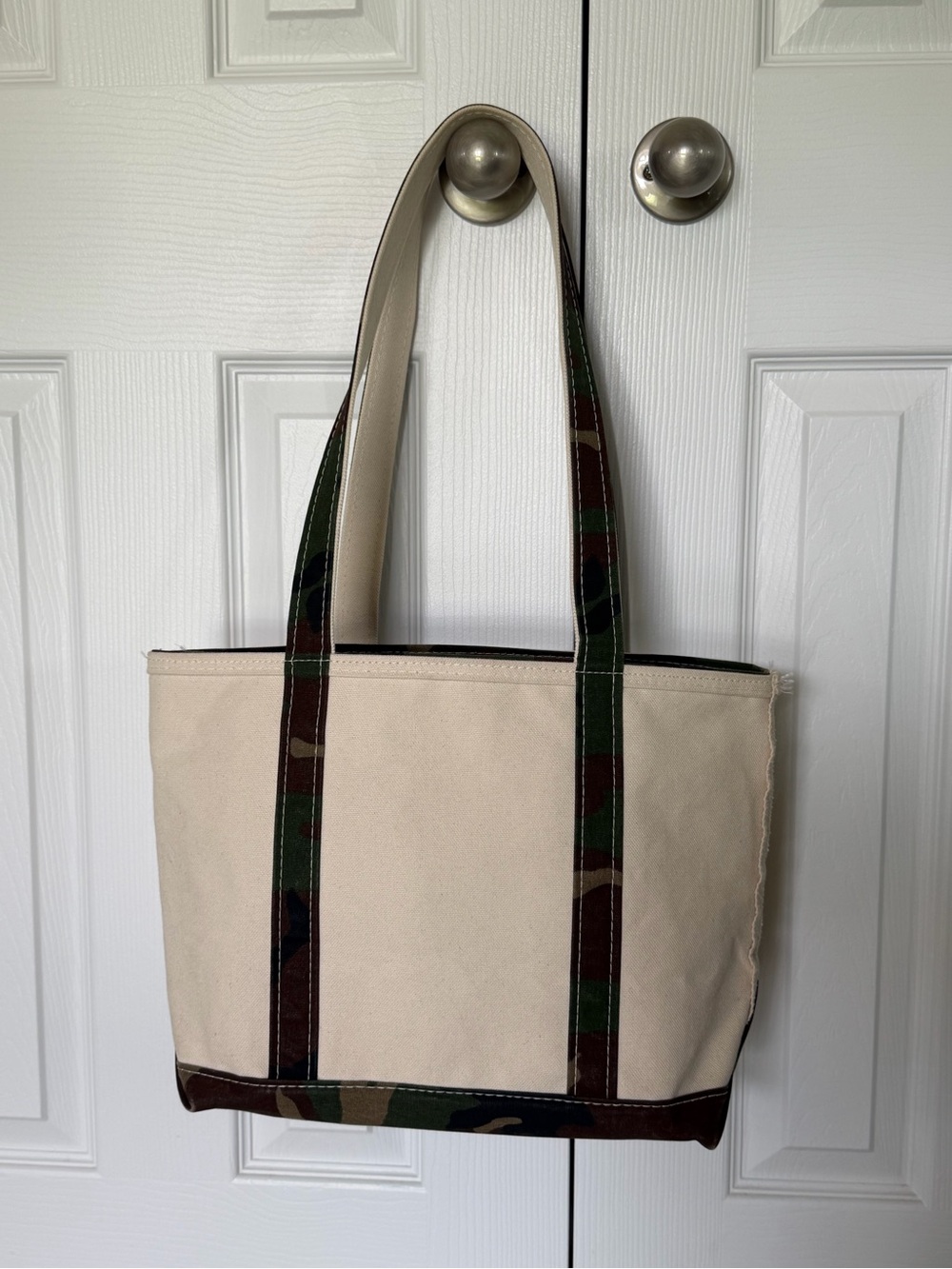 L.L. Bean Med Zip Top Tote Long Handles , Camo Trim Natural, Green, Brown